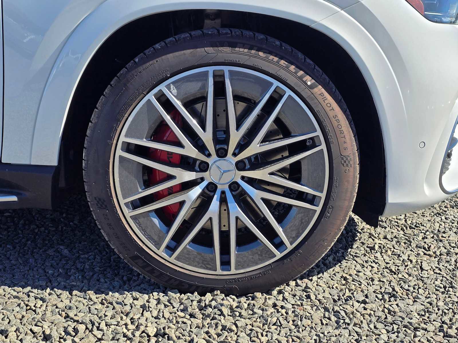 New 2025 Mercedes-Benz GLE 63 AMG S image 9