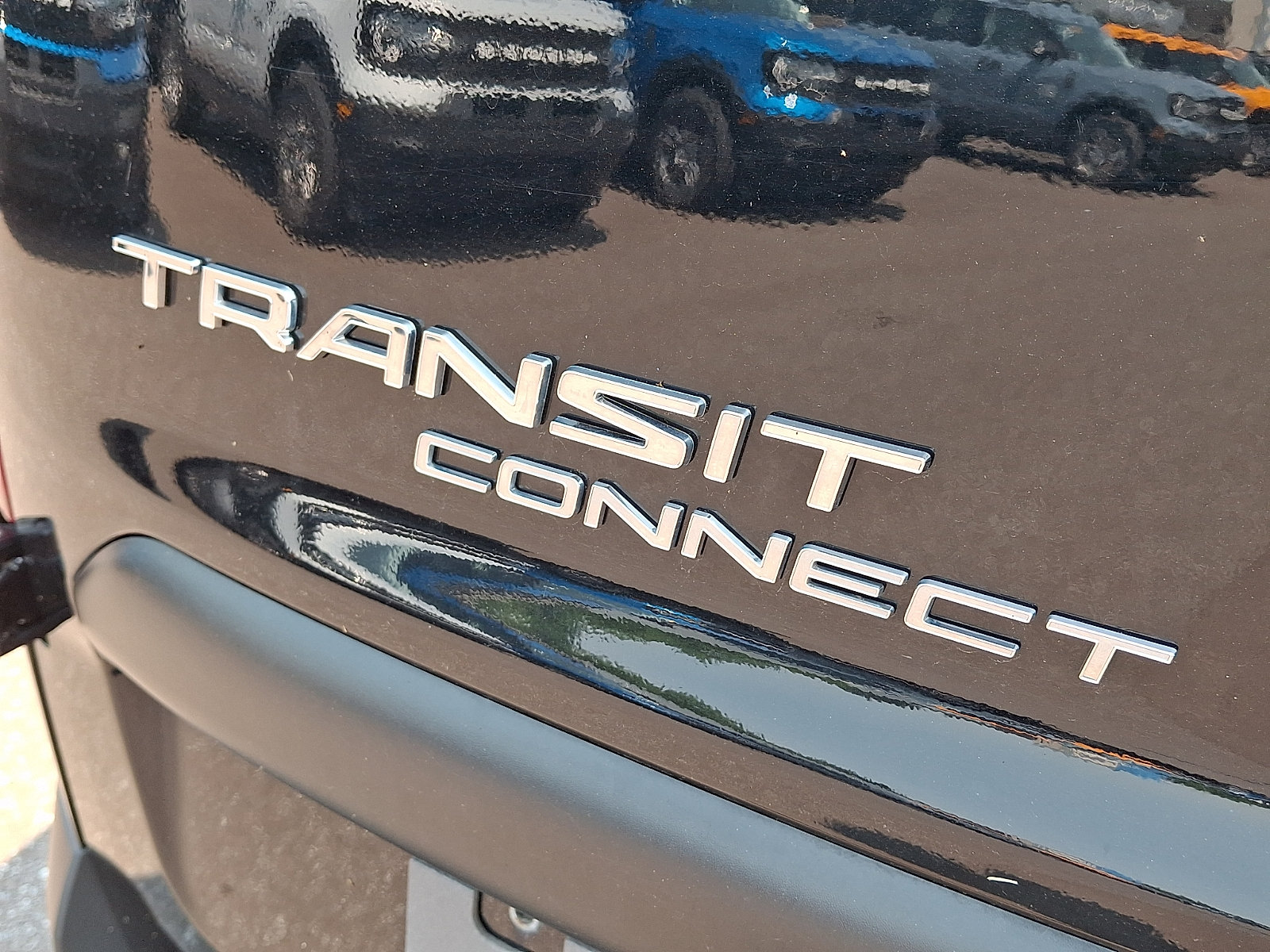 Certified 2023 Ford Transit Connect XLT FWD image 31