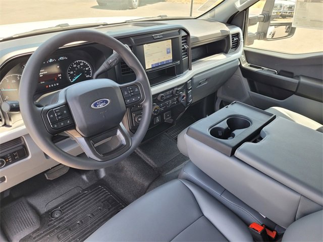 New 2025 Ford F550 4x4 SuperCab Super Duty w/ XL Chrome Package image 7