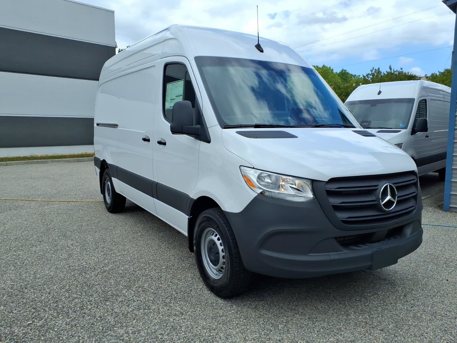 New 2026 Mercedes-Benz Sprinter 2500 image 3