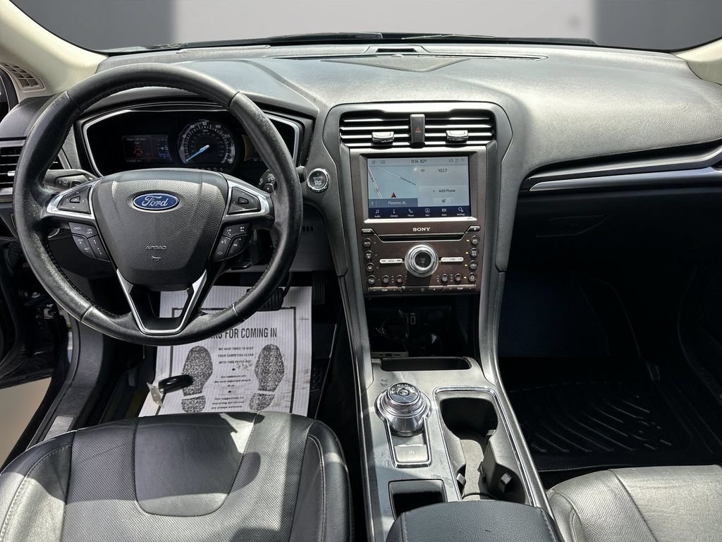 Used 2020 Ford Fusion Titanium AWD/4WD image 18