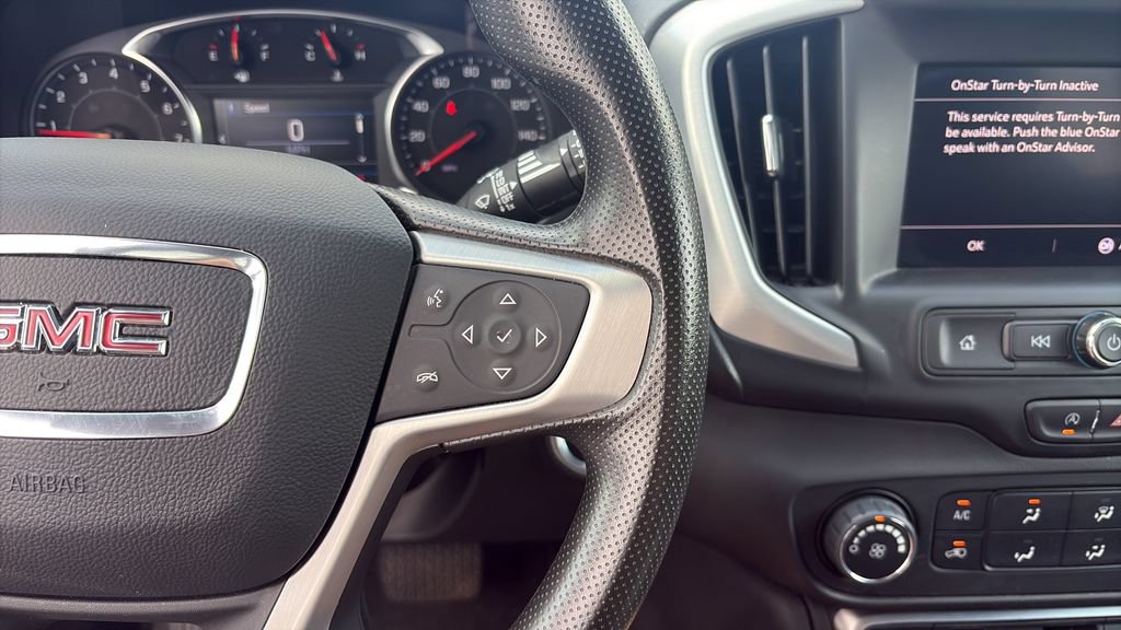 Used 2024 GMC Terrain SLE AWD/4WD image 21