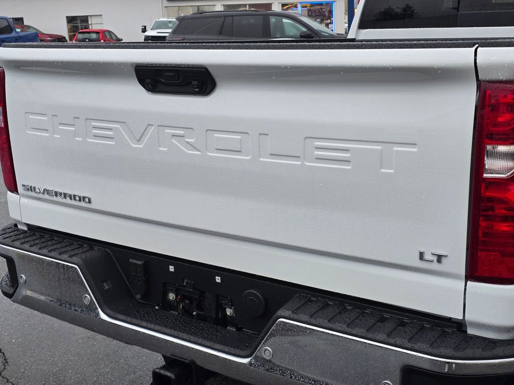 New 2026 Chevrolet Silverado 3500 LT w/ All Star Edition image 14