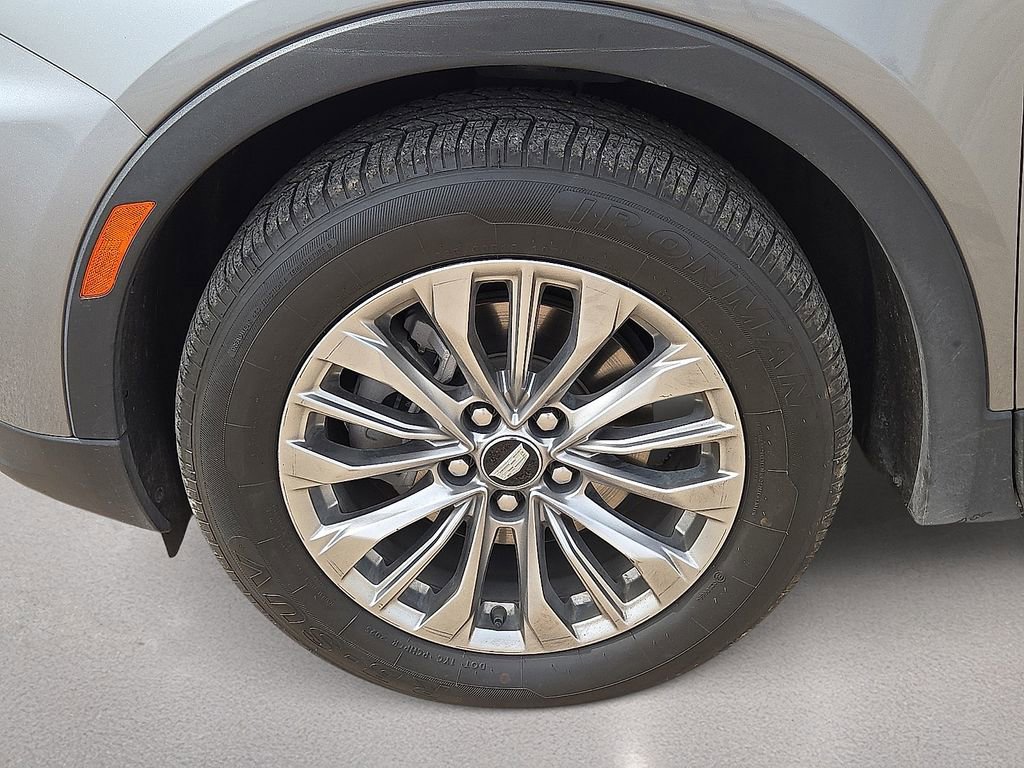 Used 2024 Cadillac XT4 Premium Luxury AWD/4WD image 10