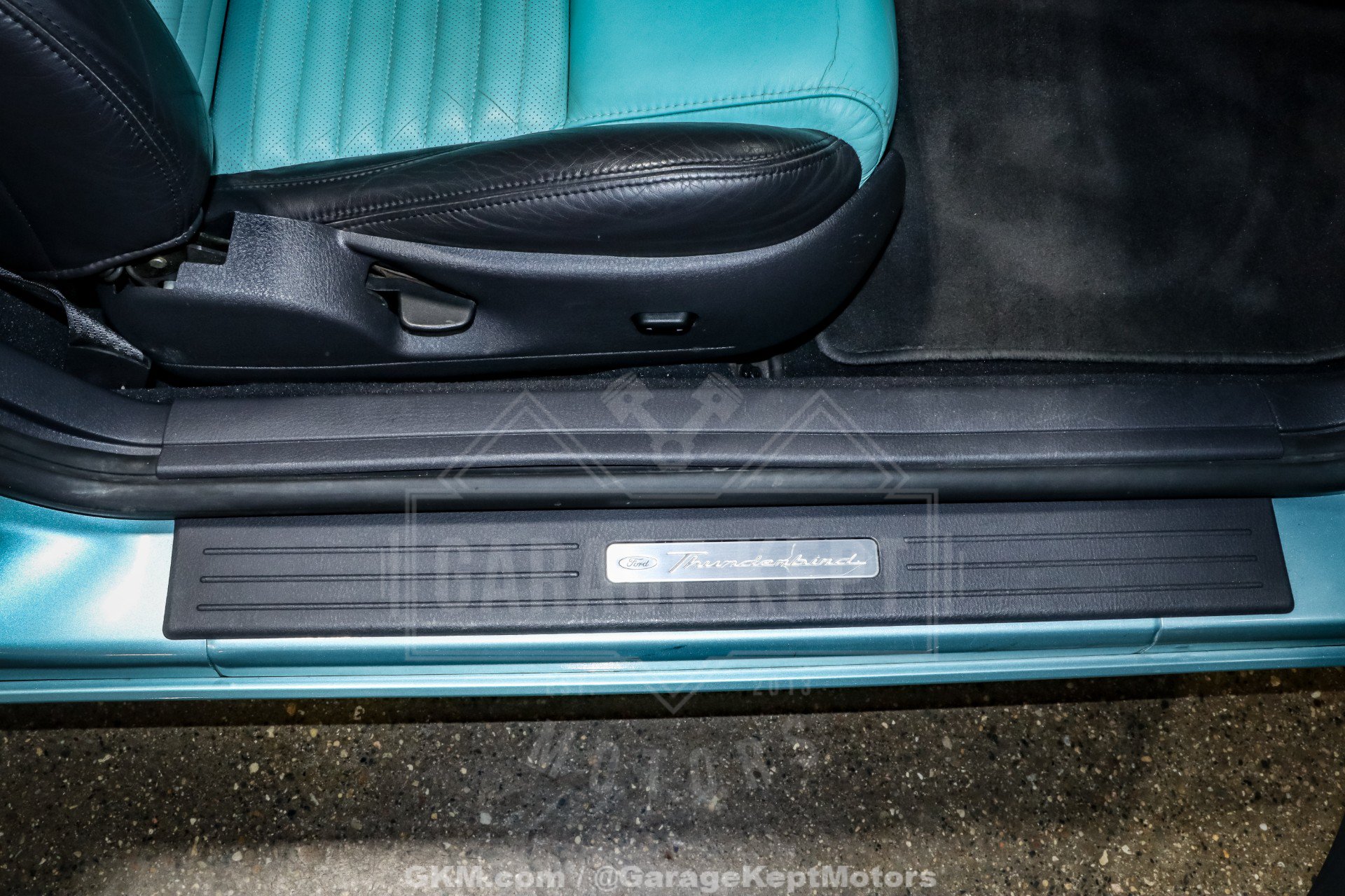 Used 2002 Ford Thunderbird RWD image 92