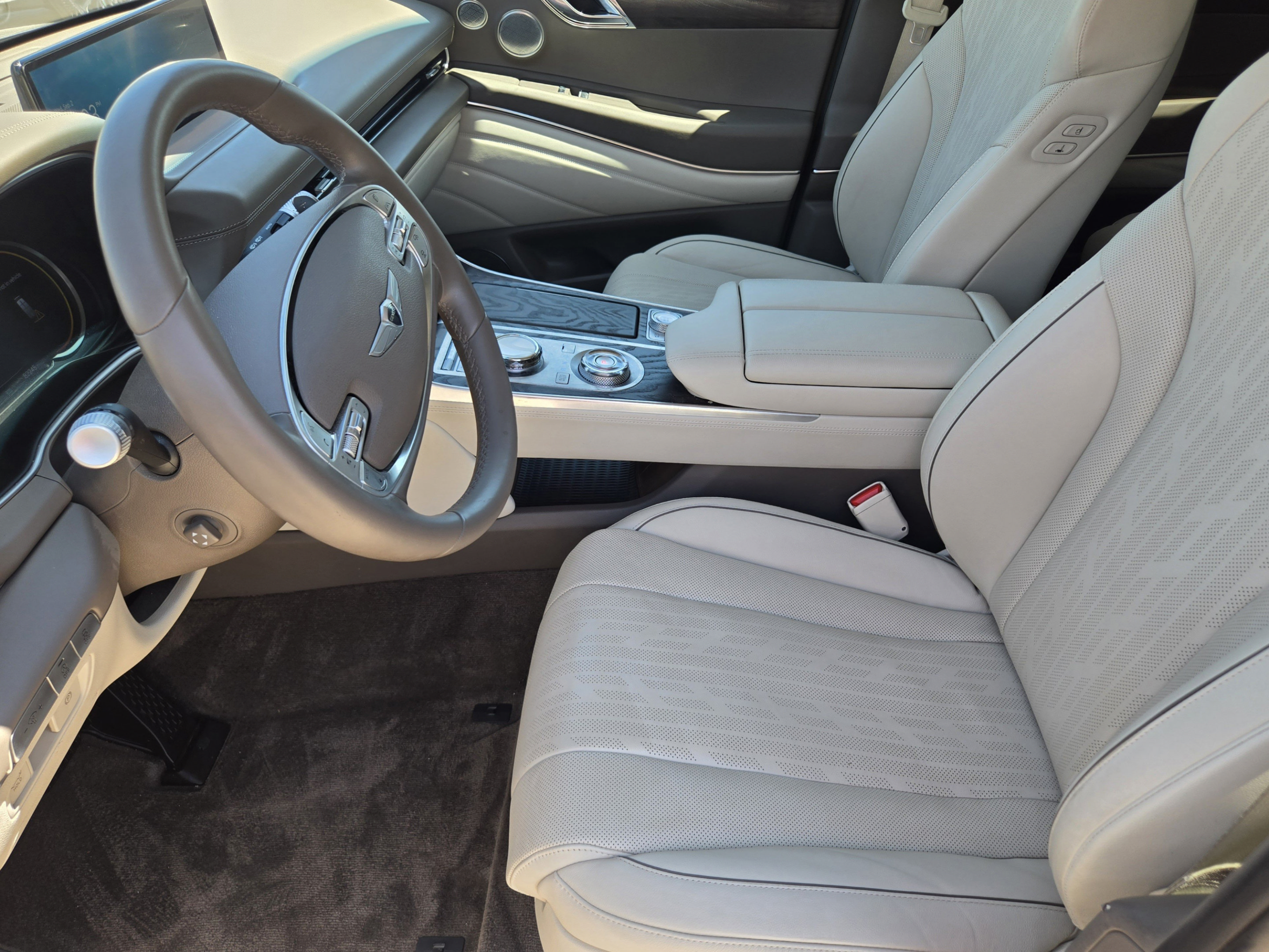 Used 2024 Genesis GV80 2.5T w/ Advanced Package AWD/4WD image 6
