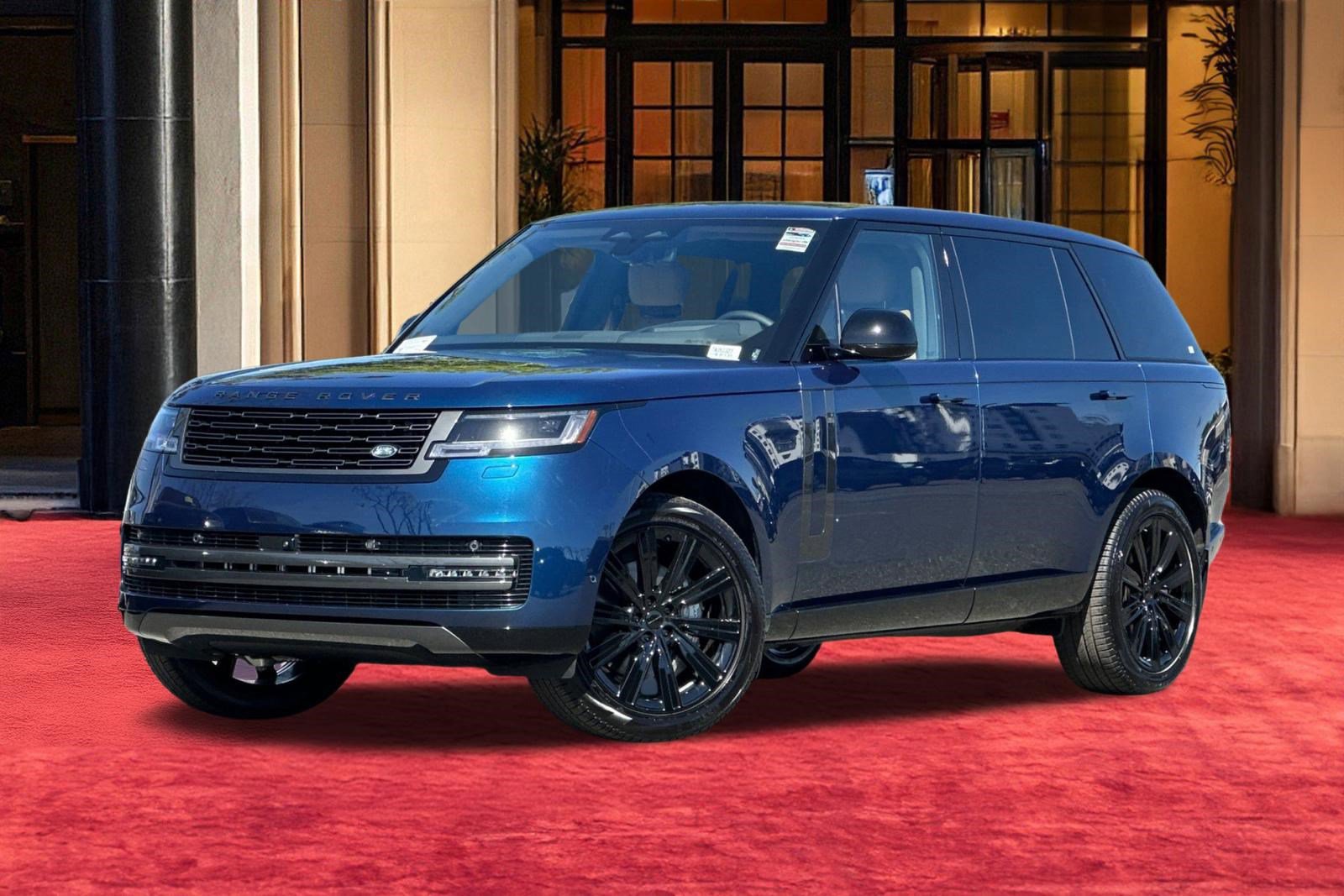 New 2026 Land Rover Range Rover Long Wheelbase SE AWD/4WD image 18