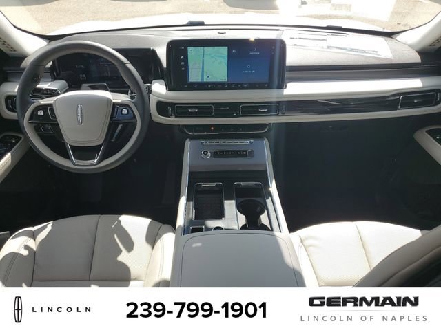 New 2025 Lincoln Aviator 2WD image 17