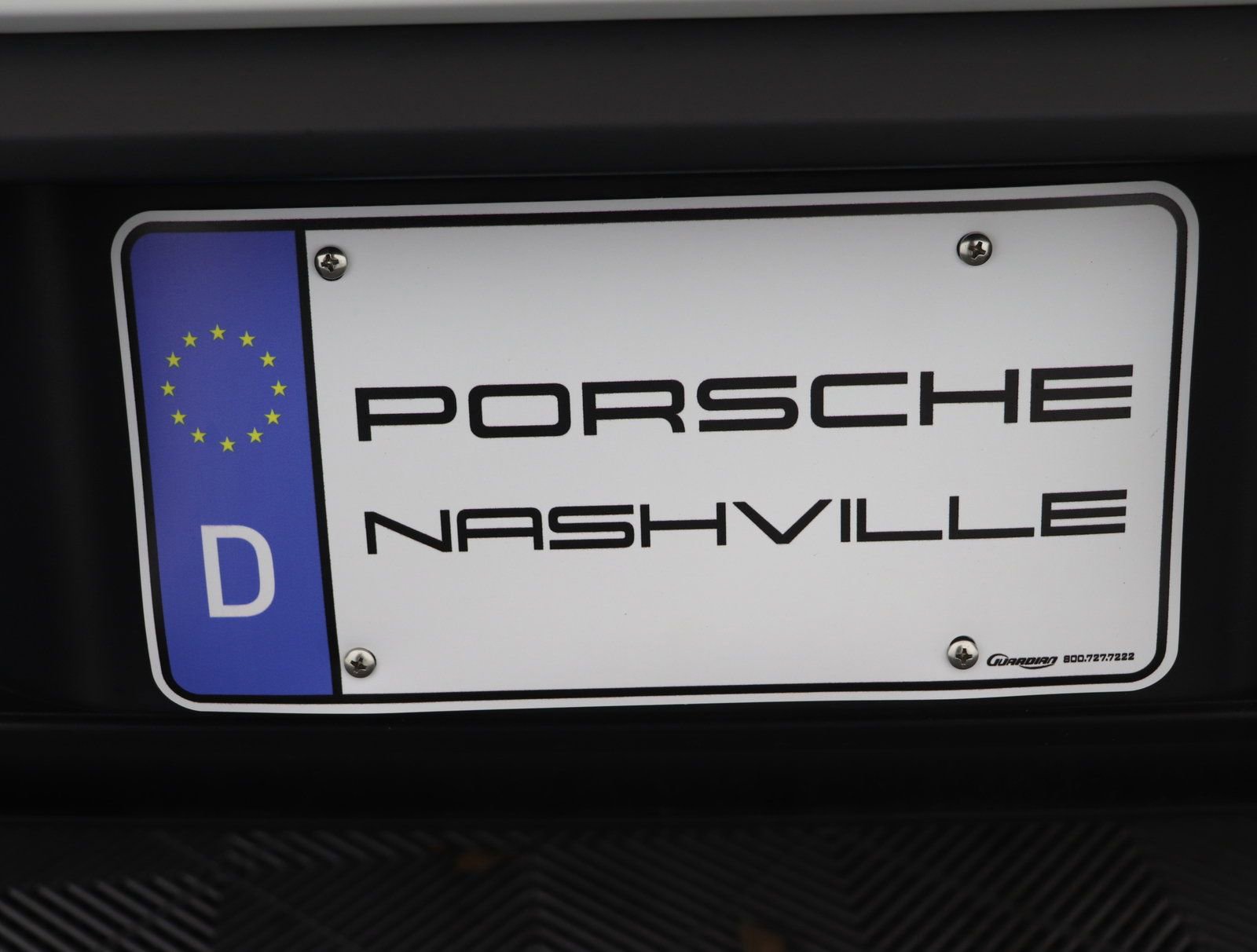 Used 2025 Porsche Macan 4S Electric image 40