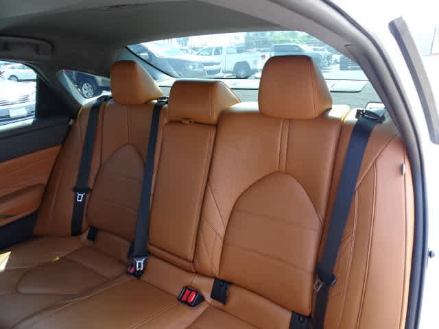 Used 2019 Toyota Avalon Limited w/ Advanced Safety Package FWD image 20
