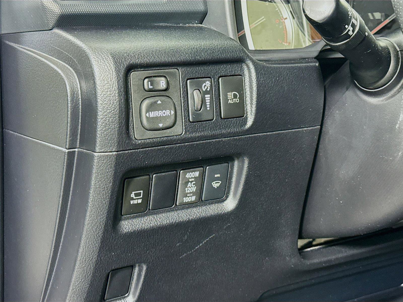 Used 2022 Toyota 4Runner Limited RWD image 8
