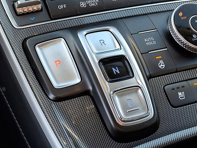 Certified 2022 Hyundai Santa Fe Limited w/ Cargo Package image 15