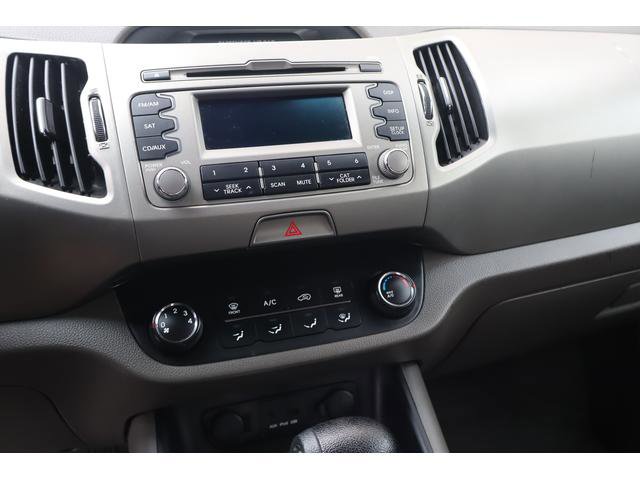 Used 2011 Kia Sportage LX w/ Convenience Pkg image 14