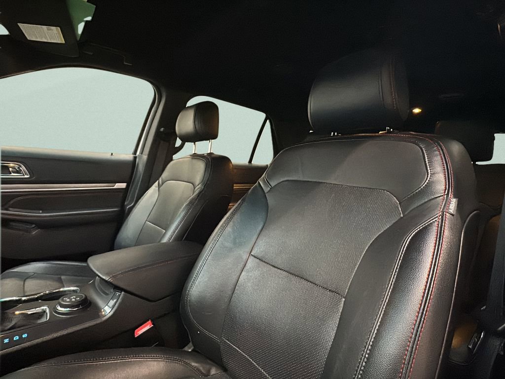 Used 2016 Ford Explorer Sport AWD/4WD image 11