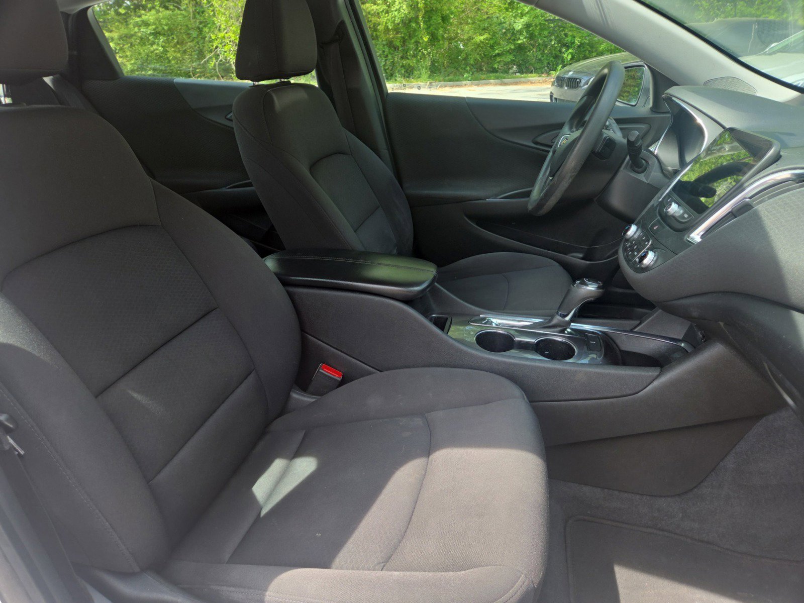 Used 2019 Chevrolet Malibu LT image 15