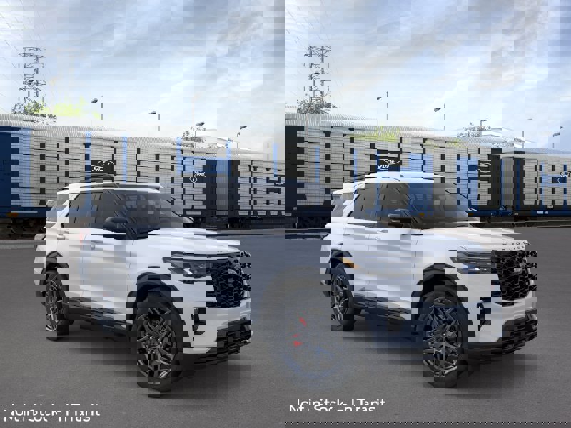 New 2026 Ford Explorer ST image 7