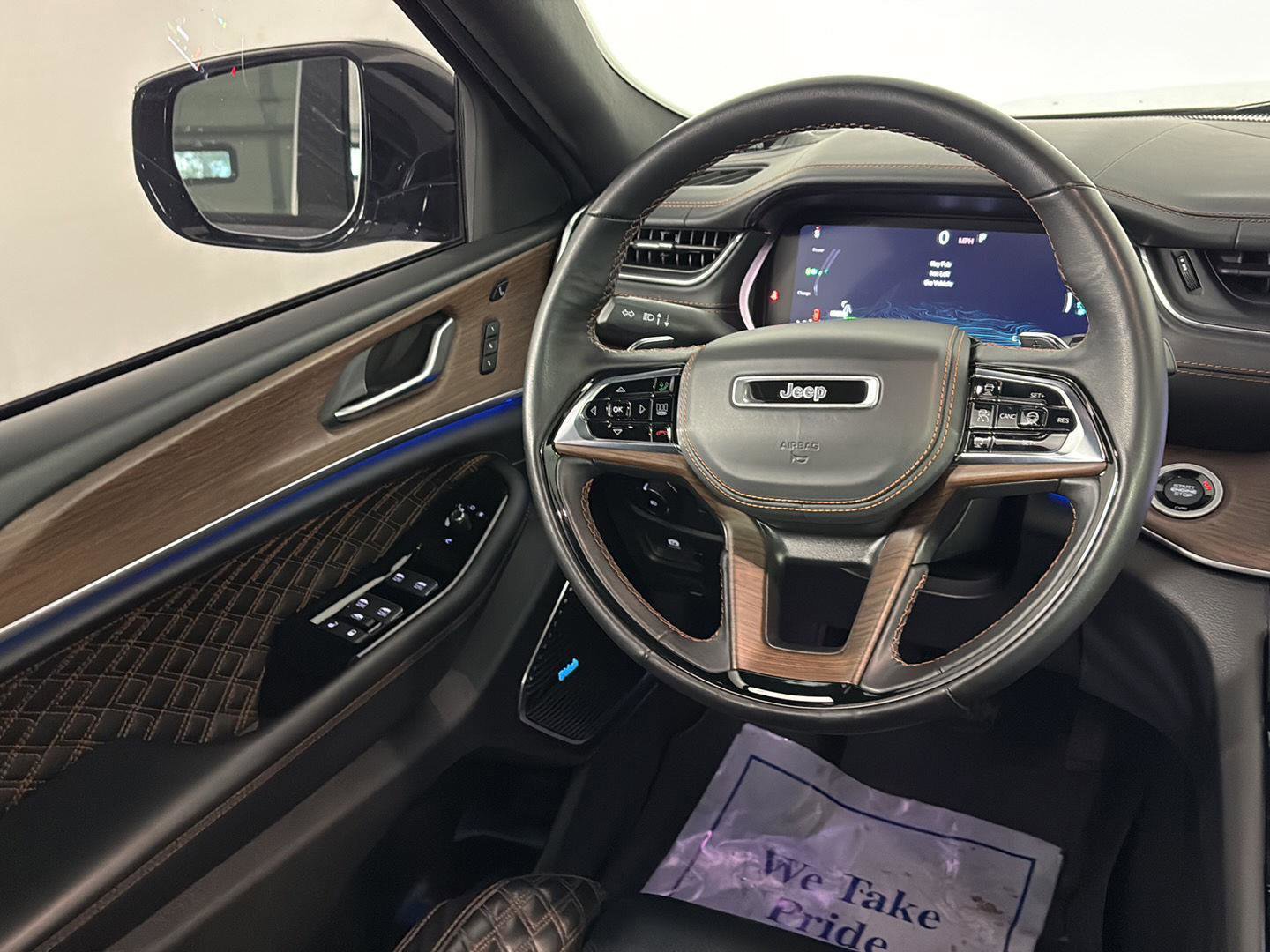 Used 2022 Jeep Grand Cherokee Summit w/ Advanced Protech Group IV image 43