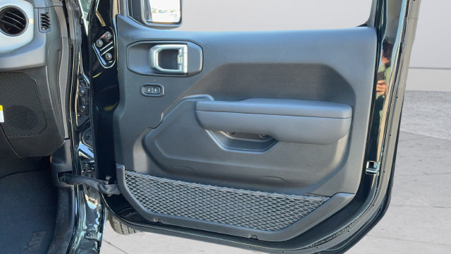 New 2026 Jeep Gladiator Sport AWD/4WD image 23