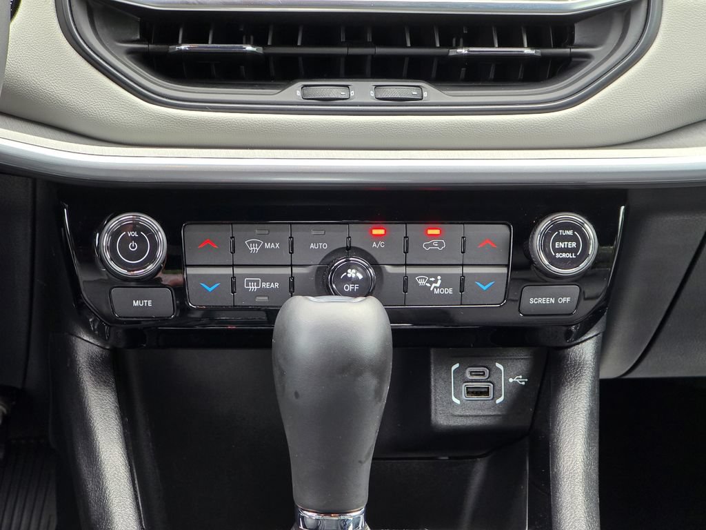 Used 2024 Jeep Compass Limited AWD/4WD image 34