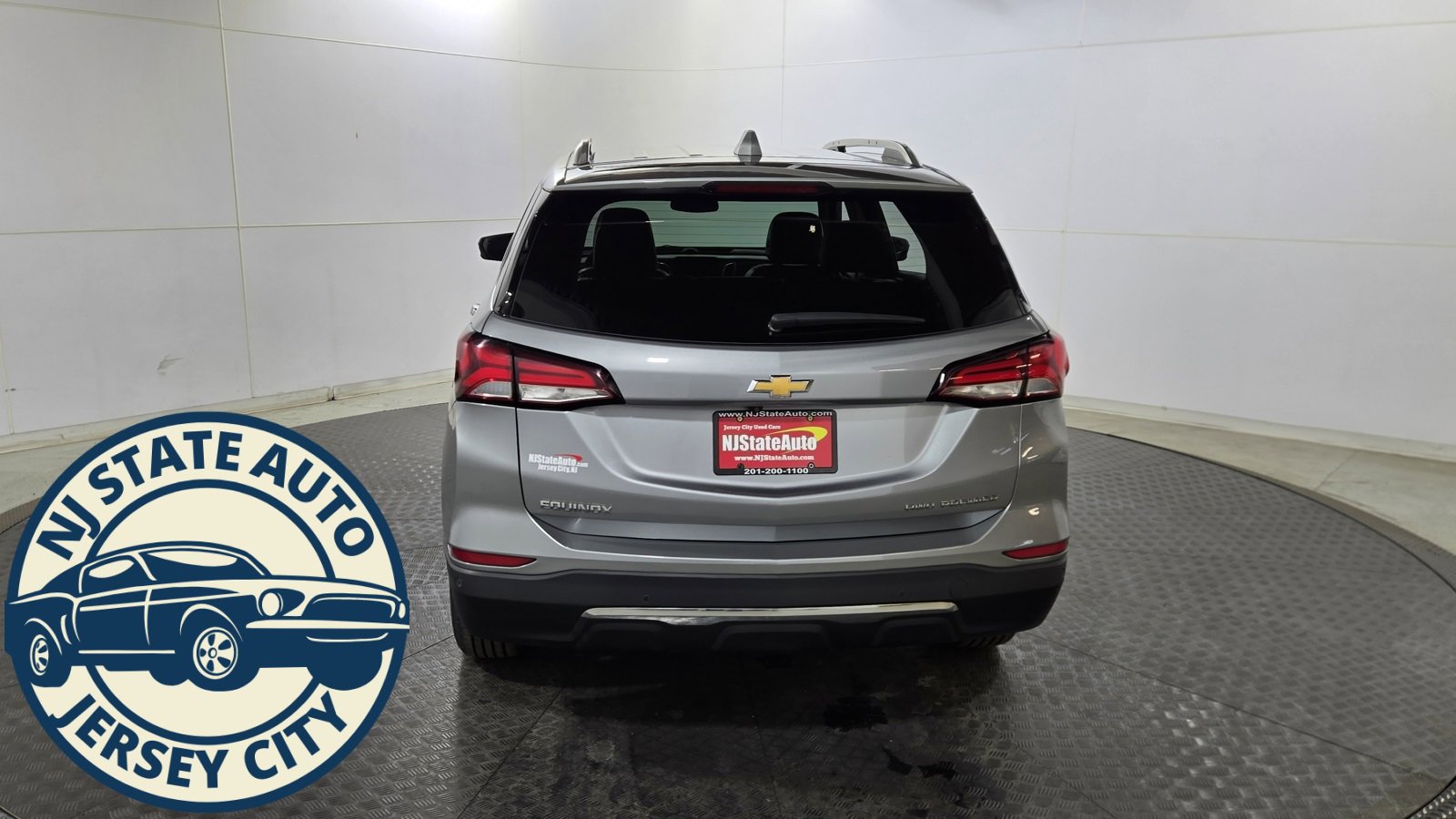 Used 2024 Chevrolet Equinox Premier image 6