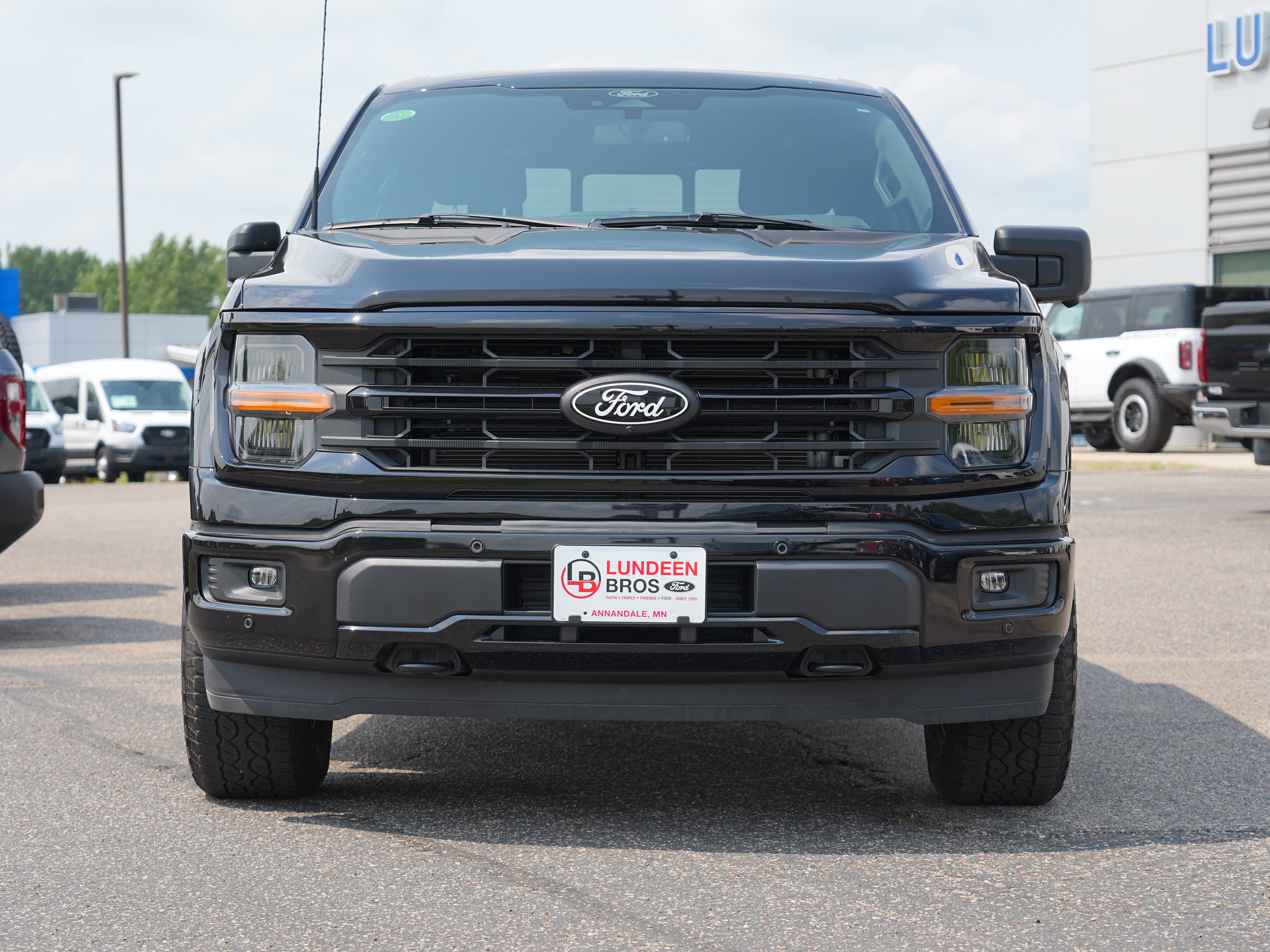 Used 2024 Ford F150 XLT w/ Equipment Group 302A MID AWD/4WD image 9