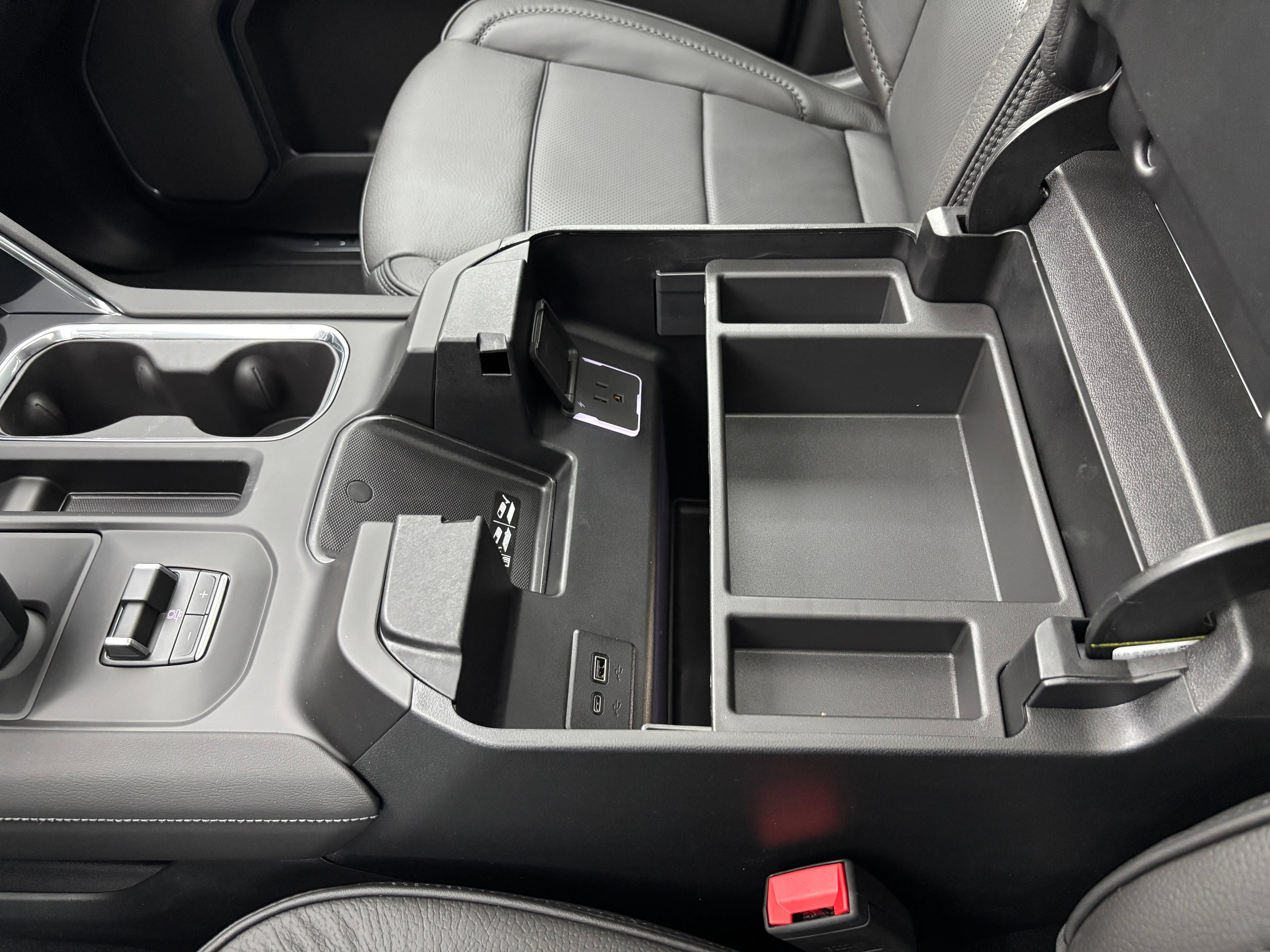 New 2026 GMC Sierra 1500 Denali AWD/4WD image 33