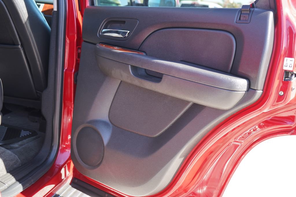 Used 2013 Chevrolet Tahoe LT image 20