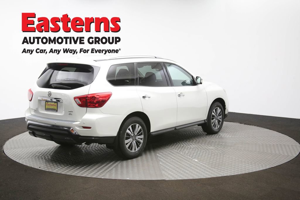 Used 2020 Nissan Pathfinder SL AWD/4WD image 47