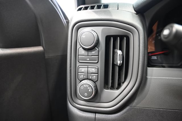 New 2026 Chevrolet Silverado 2500 Custom w/ Custom Value Package AWD/4WD image 24