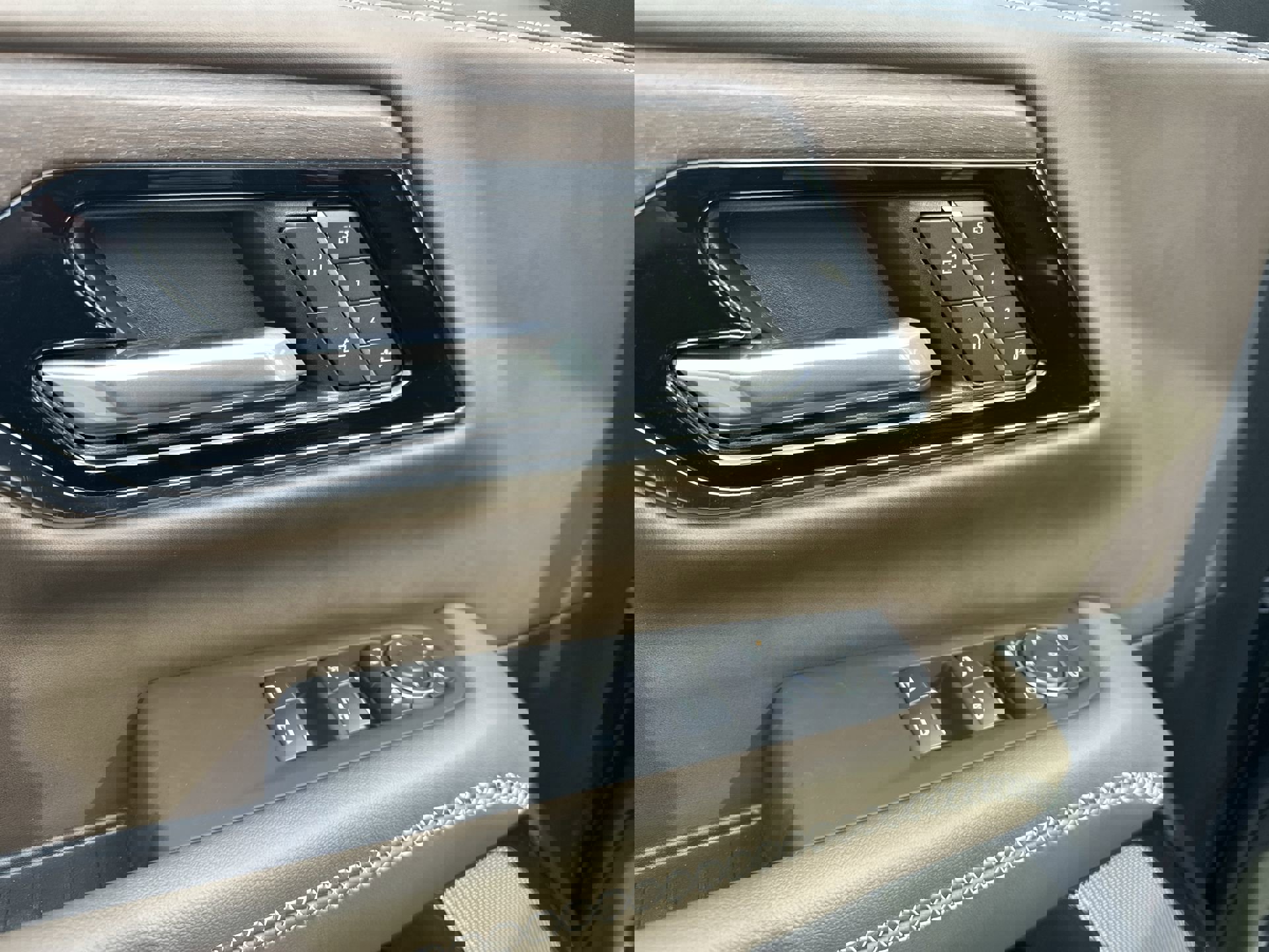 New 2026 GMC Yukon XL Denali Ultimate image 13