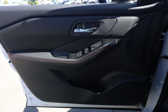 New 2026 Nissan Rogue SV image 23