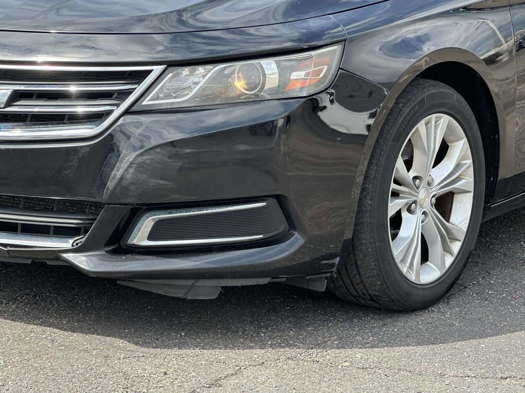 Used 2015 Chevrolet Impala LT FWD image 8