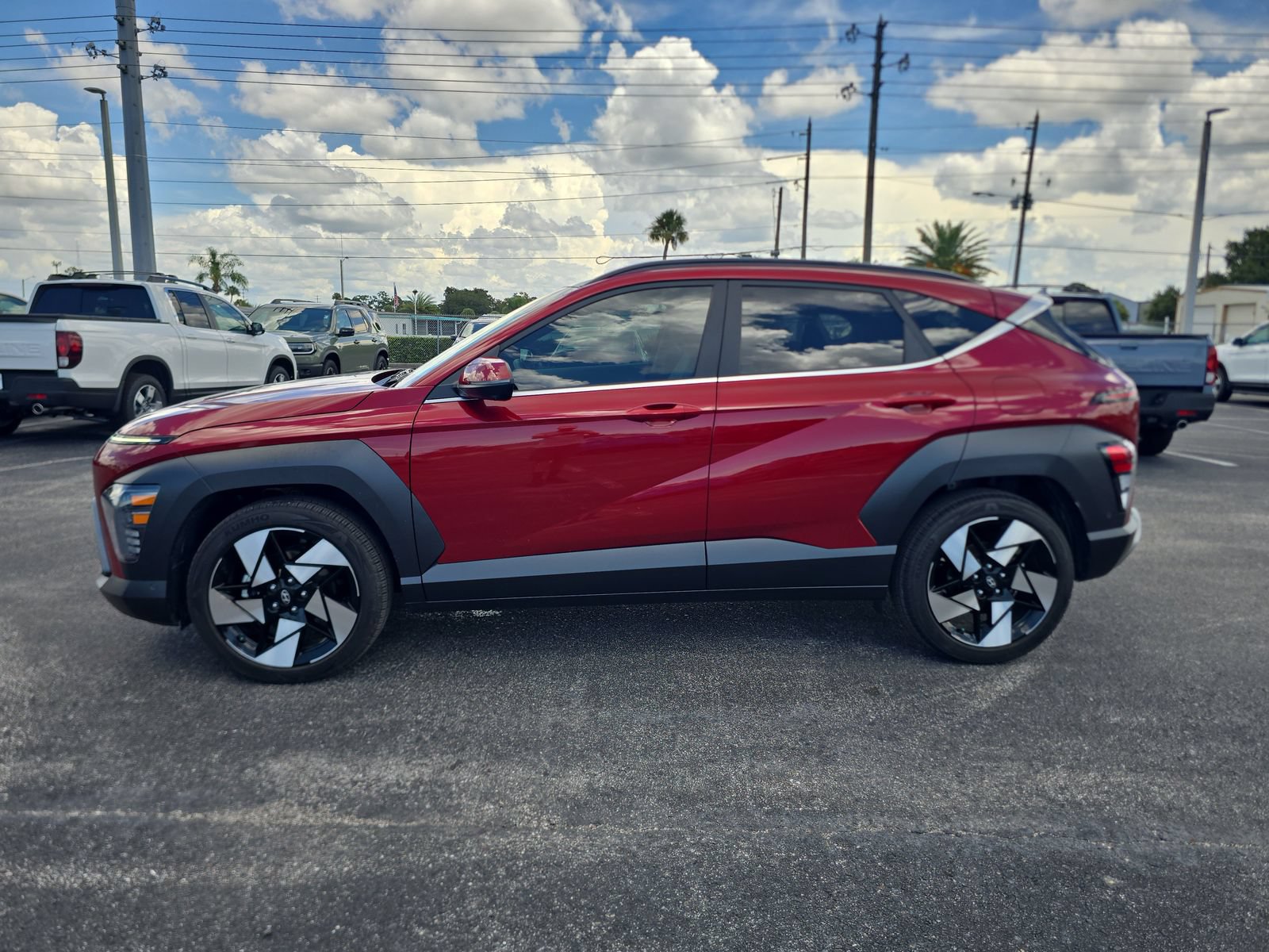 Used 2024 Hyundai Kona Limited FWD image 6
