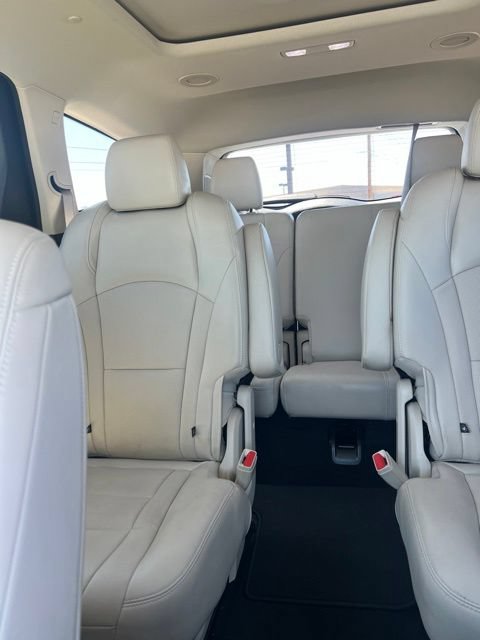 Used 2023 Buick Enclave Essence w/ Experience Buick Package FWD image 23