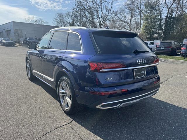 Certified 2023 Audi Q7 2.0T Premium w/ Convenience Package image 7