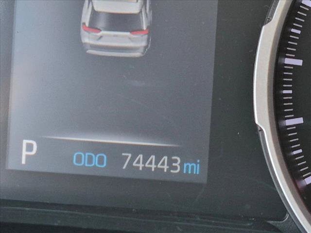 Used 2021 Toyota RAV4 XLE FWD image 11