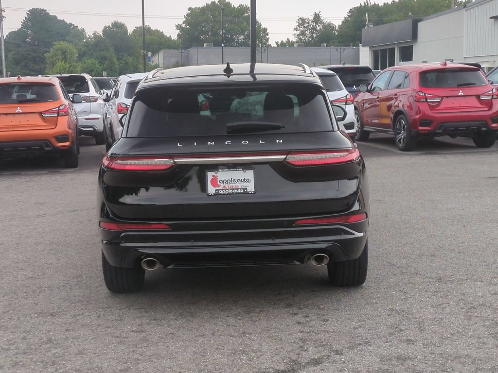 Used 2024 Lincoln Corsair Grand Touring AWD/4WD image 6