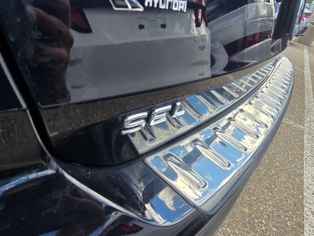 Used 2023 Volkswagen Taos SEL AWD/4WD image 12