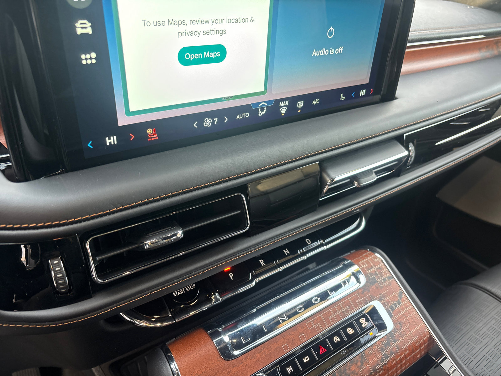 New 2026 Lincoln Aviator Black Label w/ Dynamic Handling Package image 21