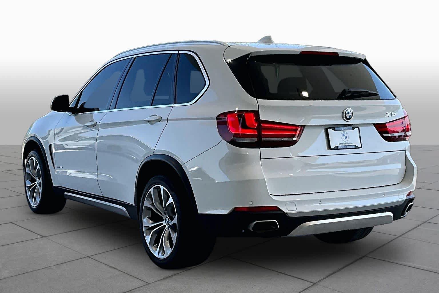Used 2018 BMW X5 sDrive35i RWD image 11