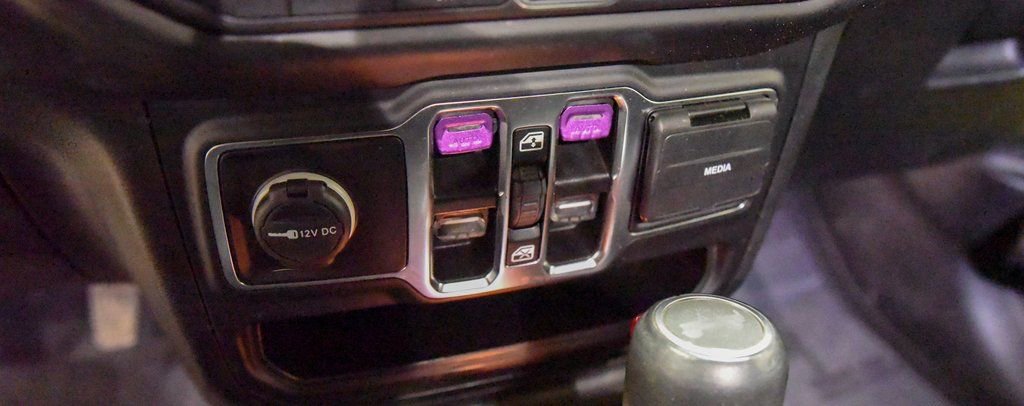 Used 2022 Jeep Wrangler Unlimited Sahara w/ Safety Group image 21