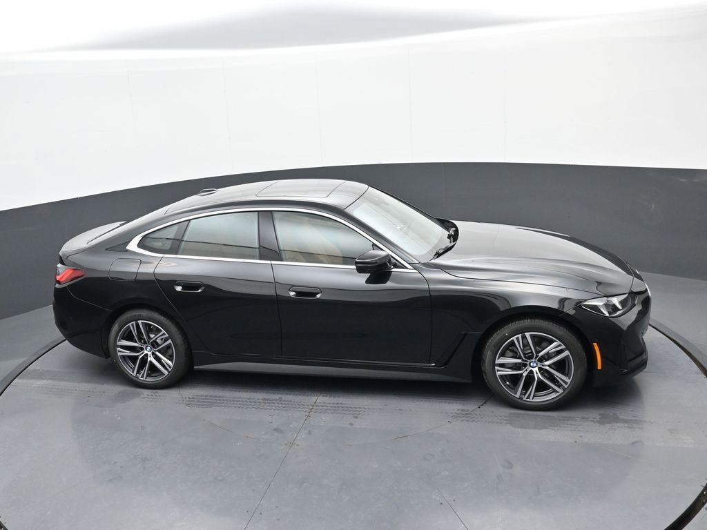 New 2026 BMW 430i xDrive w/ Premium Package image 31