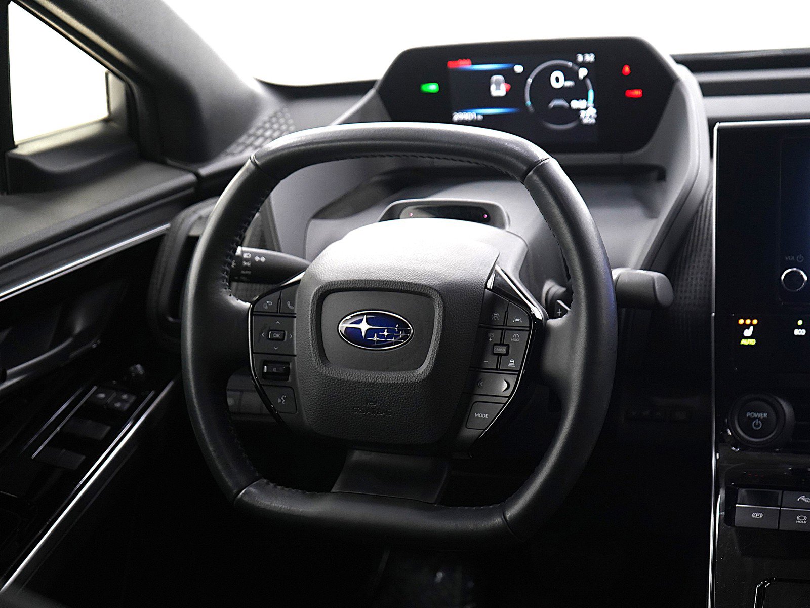 Used 2024 Subaru Solterra Premium image 13