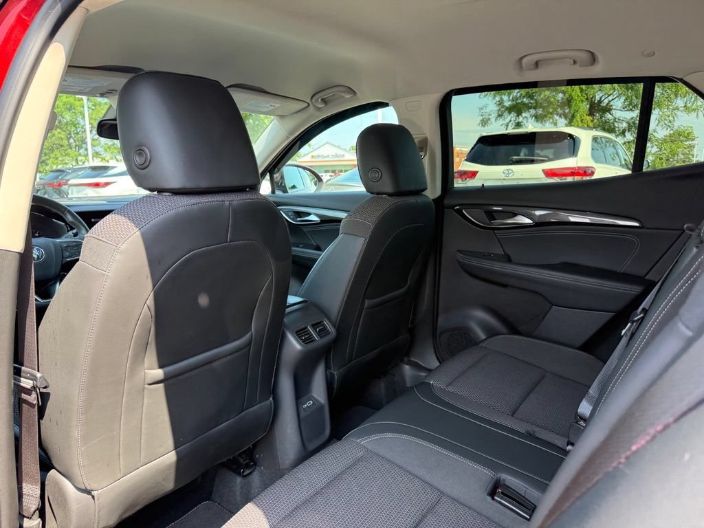 Used 2021 Buick Envision Preferred AWD/4WD image 17
