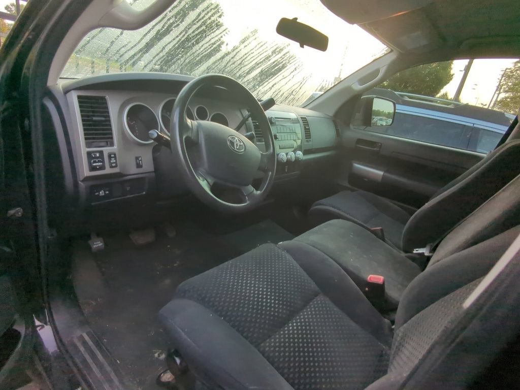 Used 2012 Toyota Tundra 4x4 Double Cab image 7
