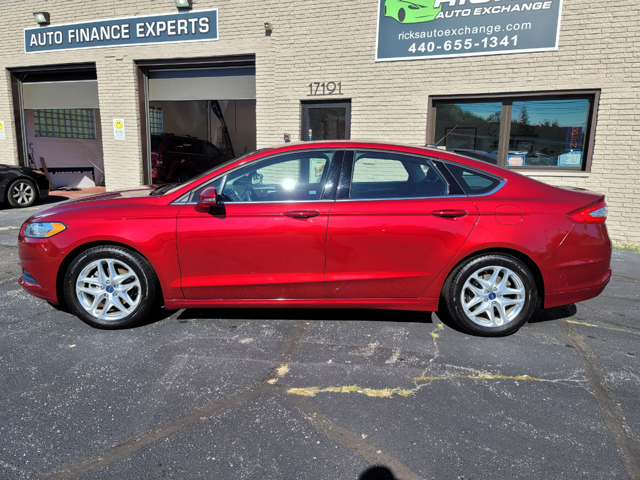 Used 2013 Ford Fusion SE image 7