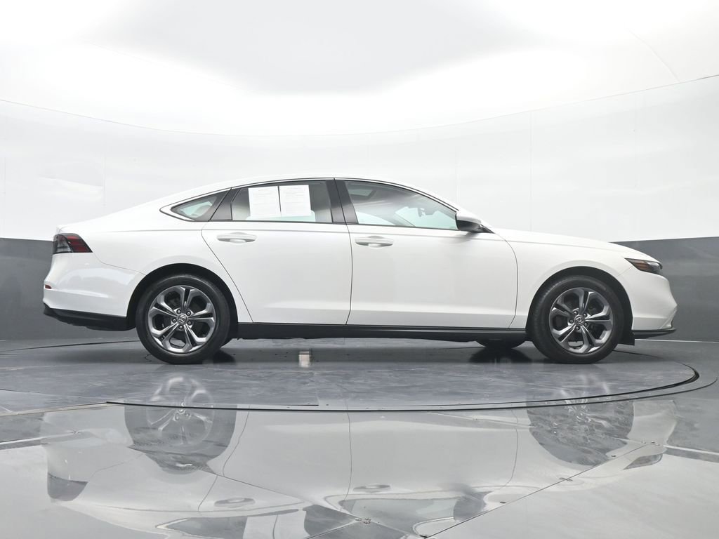 Used 2023 Honda Accord EX image 61