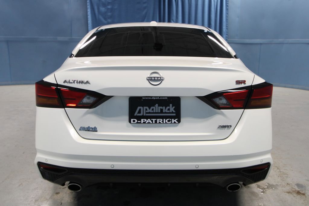 Used 2024 Nissan Altima 2.5 SR w/ SR Premium Package image 28