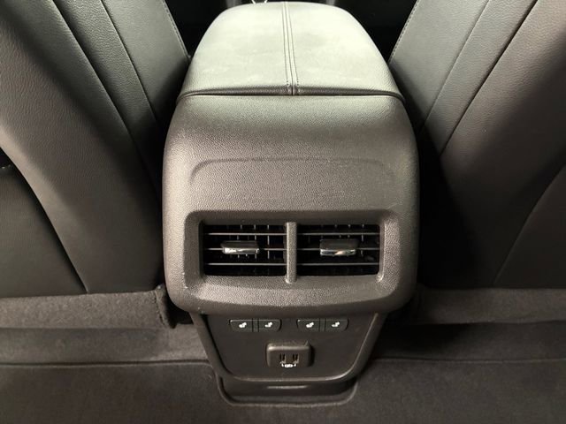 Certified 2024 Chevrolet Equinox Premier FWD image 19