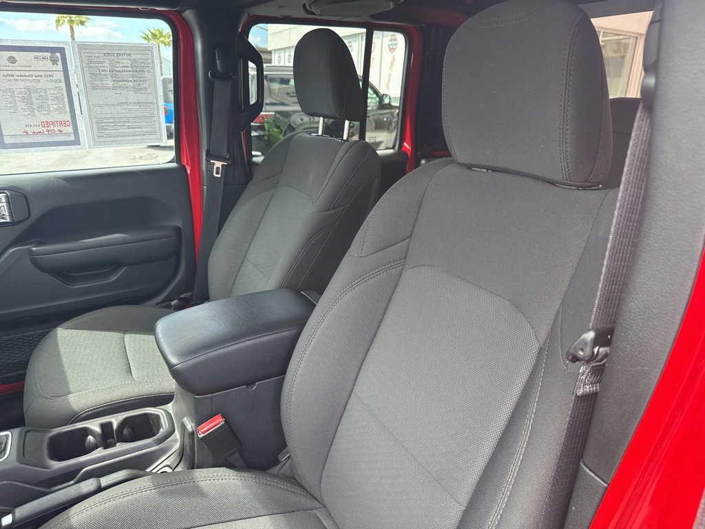 Used 2022 Jeep Gladiator Willys image 13